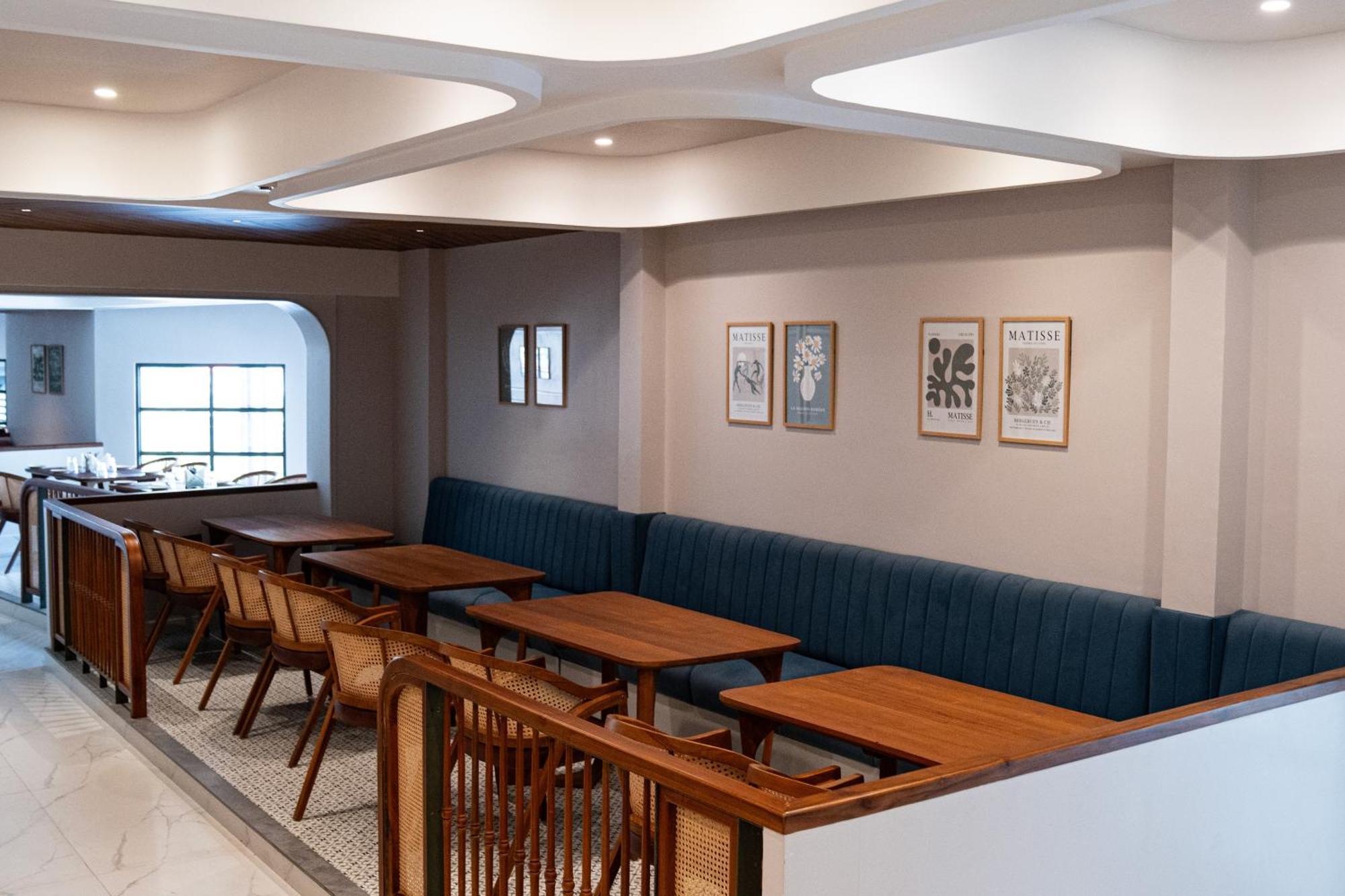 Hotel Benhur Kochi エクステリア 写真